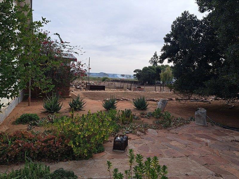 4 Bedroom Property for Sale in Straussburg Northern Cape